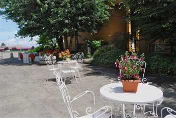 La Chiesaccia Hotel Ristorante Ponte Samoggia 外观 照片